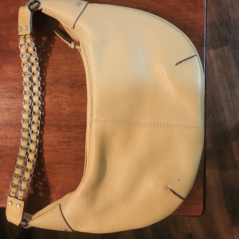 Handbag - Picture 2 of 6